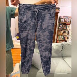 Athleta Farallon Printed Joggers